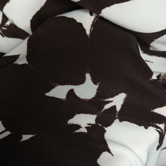 Lauren‎ Ralph Lauren Elegant Black and White Floral Dress - Picture 16 of 16